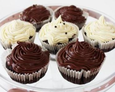 Black & White Chocolate Cupcakes