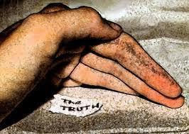 doriangrey – Eine Zeitung zeigt Zähne