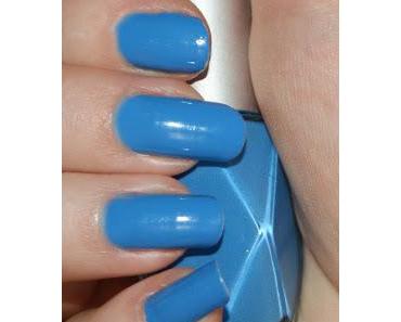 P2 Snow kissed 020 wintry blue NOTD