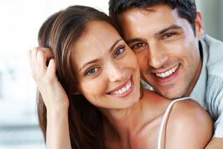 Strahlend weiße Zähne - Für einen glanzvollen Auftritt!