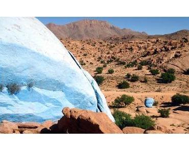 Marokko: blaue Felsen und noch ein Mowag