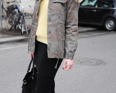 OUTFIT...Military Parker & Goldschmuck