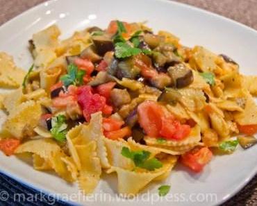 Happy Veggie Friday – Pasta mit Tomaten und Auberginen
