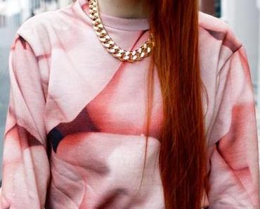 Rosafarbener Eiweißzuckerschaumwhatever