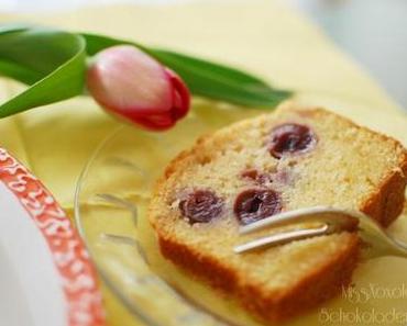 Eierlikörkuchen mit Weichseln