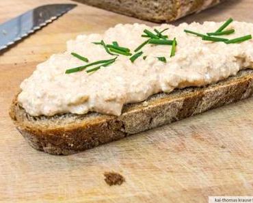 Ungarischer Leckerbissen: Körözött (Brotaufstrich) – perfekt auch zum Grillen