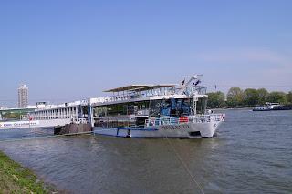 Flusskreuzfahrt Reisebericht: TC Bellevue  -  oder „Die sieben Geheimnisse der Schildkröte!“