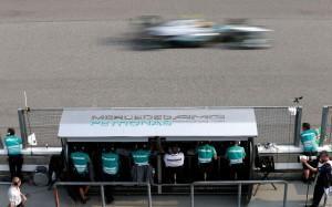 Formel 1: Lowe wechselt zu Mercedes