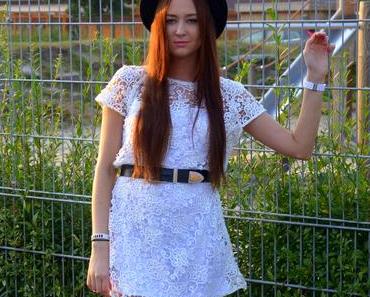 lace dress