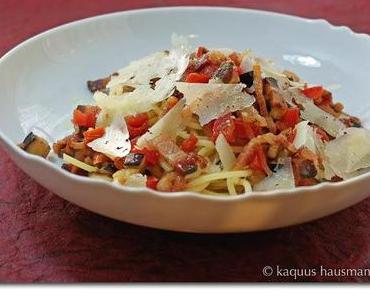 Pasta | Pancetta | Pecorino und ein wenig Gemüse