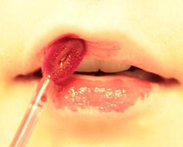 [208] 10H sexy Lippen