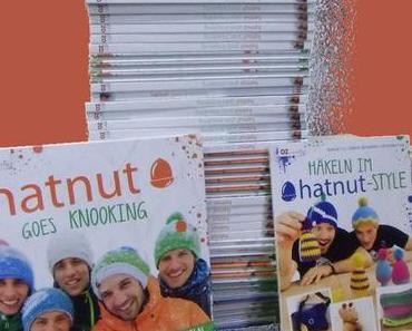 hatnut Bücher gehen auf Reise