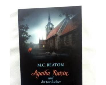 Agatha Raisin und der tote Richter von M. C. Beaton – Rezension