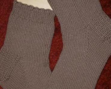 schwarz-schwarz geringelt und  Karrtoffelsack