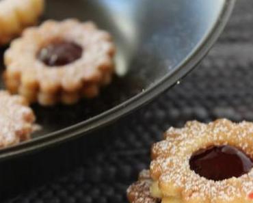 Husarenkrapfen und Spitzbuben oder Ich will NUR Plätzchen mit Marmelade
