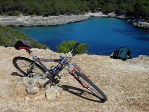 Biken statt „Ballermann“ auf Mallorca: Rundherum und hoch hinaus, Berg, Bucht, Strand und Tal