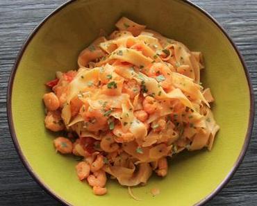 Linguini mit Garnelen in Knoblauchsenf-Soße