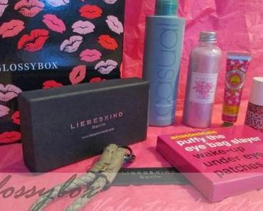 Love is in the air - Glossybox Valentine's Edition.