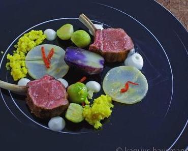 Sonntagessen: Lammkarree, Blumenkohl-Couscous, Schafjoghurt