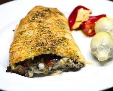 Oliven-Mozzarella-Rolle