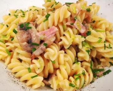 Pasta Prosciutto e Funghi