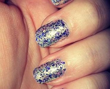 [NOTD] Essie on a silver platter