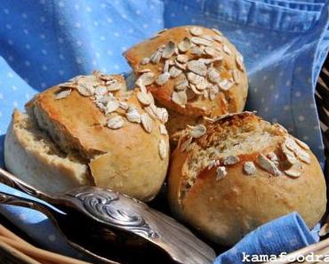 Sonntagsfrühstück: Haferflockenbrötchen