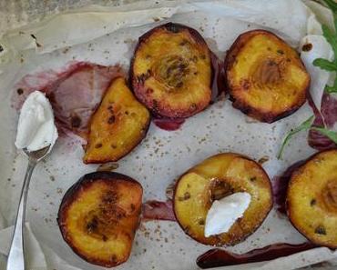 Savoury Wednesday: Karamellisierte Ofenpfirsiche mit Ziegenkäse