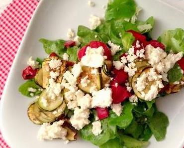 leckere [low carb] sachen // blattsalat mit gegrilltem ofengemüse und feta