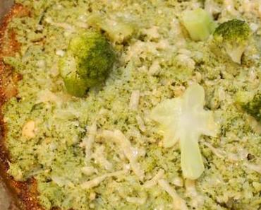 Die grüne Quinoa Pizza – glutenfrei, zuckerfrei!