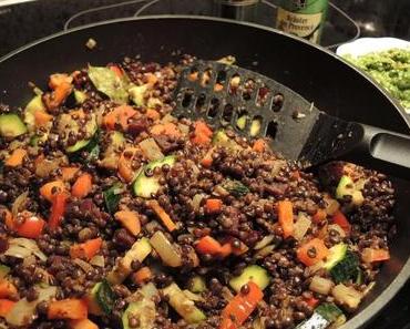 Gemüselinsen mit Petersilien-Pesto – vegan