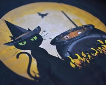 {SATUR-T} Halloween Shirt von Likoli