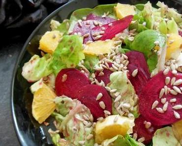 Rote-Bete-Salat mit Orangendressing und Sonnenblumenkernen
