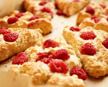 Himbeer-Lavendel Scones