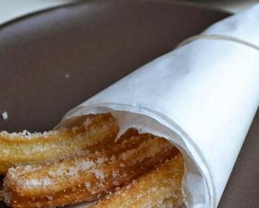 Churros con Chocolate y Dulce de Leche {Street Food September}