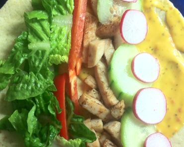 [Gastbeitrag] Veredelter Wrap mit Gemüse, Hühnchenstreifen und Mango-Curry-Soße