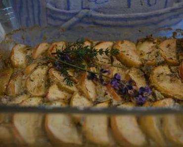 Aromatischer Apfel- Thymian-Auflauf