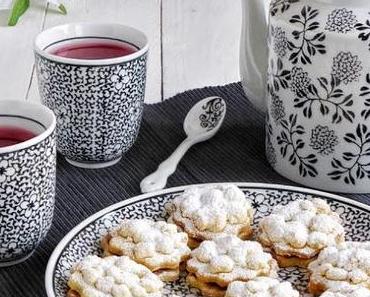 Teegebäck mit einem Hauch Matsha Grüntee und exotische Früchte mit Feigen-Fruchaufstrich Füllung