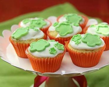 Mini-Cupcakes mit Creamcheese-Topping