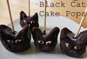 Halloween Rezept: Black Cat Cake Pops