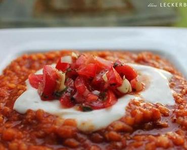 Linsen-Dal mit Tomaten