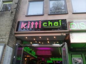 Köln: Kitti Chai