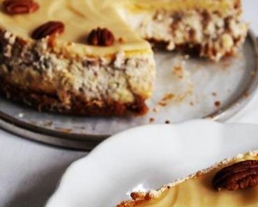 Christmas-Special Episode 1: Cheesecake with Butterscotch and Pekan Nuts by The Hummingbrid Bakery