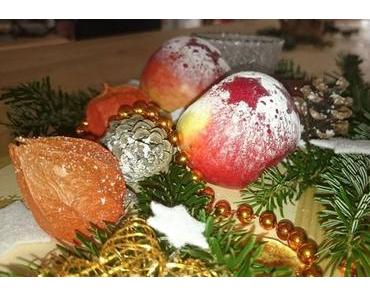 Zuckerstaub und Zuckerguss: Natürliche Weihnachtsdeko aus Äpfeln