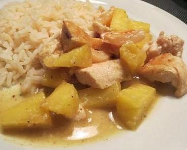 Ananas-Hähnchen-Curry
