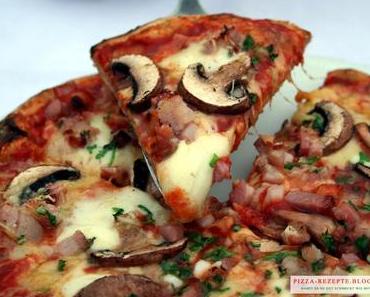 Pizza Dolomiti (Pilze und Speck)