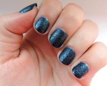 Essence Aquatix Nail Polish  - Under Water Love