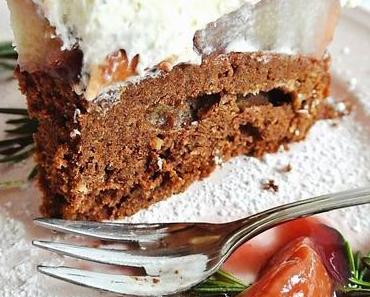 Schokolade-Walnusstorte mit Gewürzbirnen und Rosmarin-Mascarpone Mousse