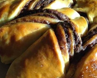 Eine Zimtzucker-Blume :: gerne auch mit Nutella, ein Trääääääumchen!