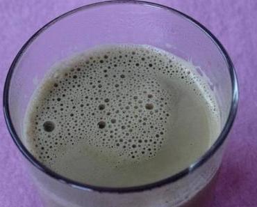 Lakritzsirup und Lakritzmilch